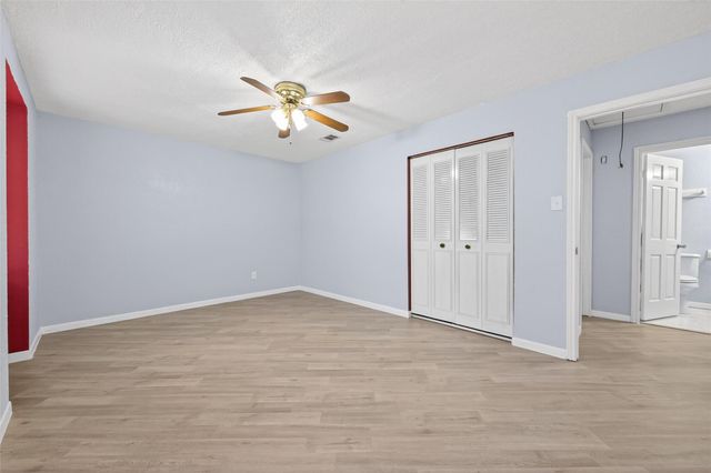 2239 Parkdale Drive, Houston, TX 77339