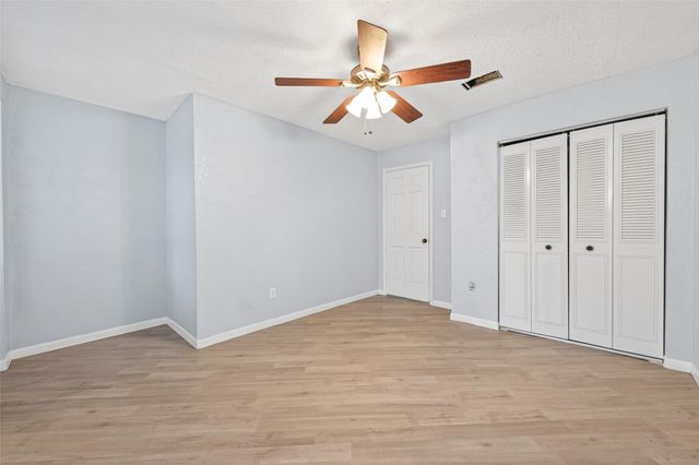 2239 Parkdale Drive, Houston, TX 77339