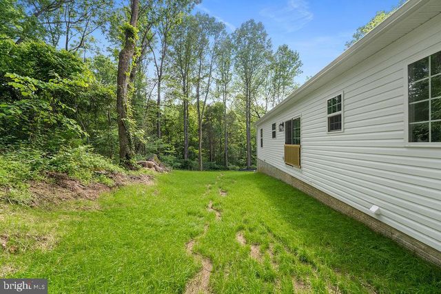 260 LOCUST DR, Louisa, VA 23093