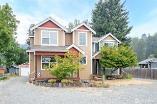305 Calistoga Street E, Orting, WA 98360