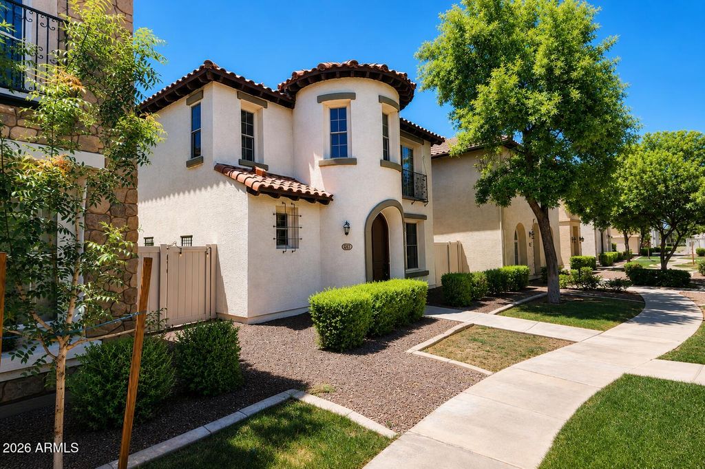 969 S Huish Drive, Gilbert, AZ 85296 — photo 2