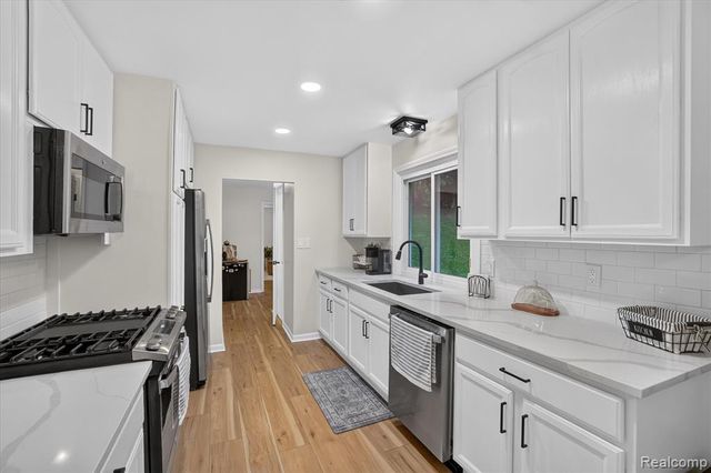 9007 Joseph Street, Grand Blanc, MI 48439