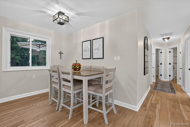 9007 Joseph Street, Grand Blanc, MI 48439