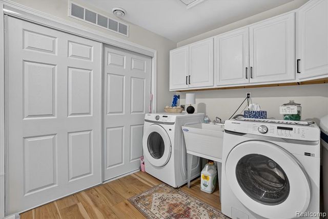 9007 Joseph Street, Grand Blanc, MI 48439