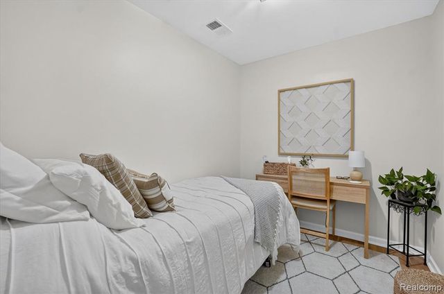 9007 Joseph Street, Grand Blanc, MI 48439
