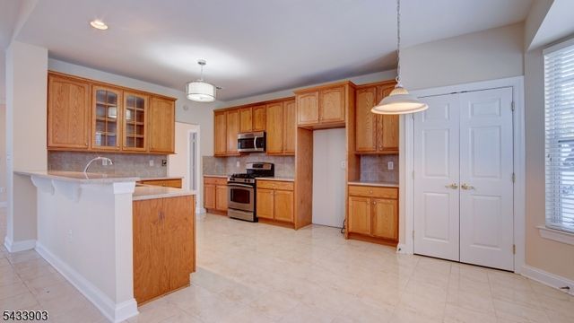 540 Becca Way, Monroe Twp., NJ 08831