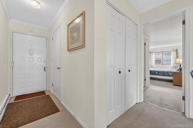 9 Briarcliff Drive S 16, Ossining, NY 10562