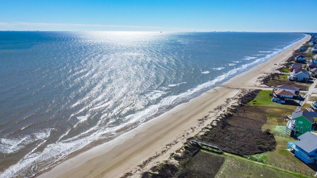 3093 Greg, Crystal Beach, TX 77650