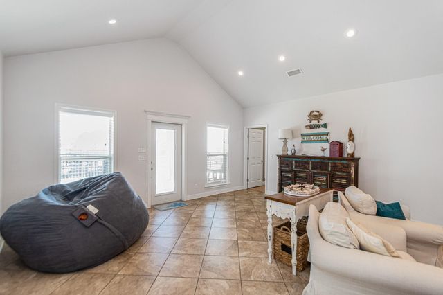 3093 Greg, Crystal Beach, TX 77650