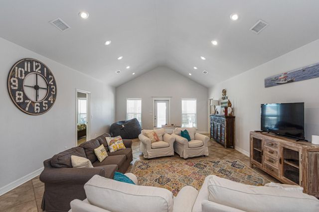 3093 Greg, Crystal Beach, TX 77650
