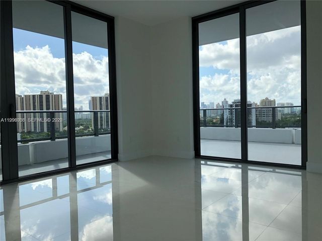2960 NE 207th St 1101, Aventura, FL 33180