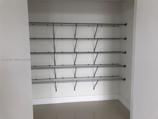 2960 NE 207th St 1101, Aventura, FL 33180