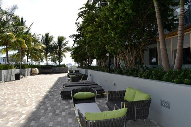 2960 NE 207th St 1101, Aventura, FL 33180