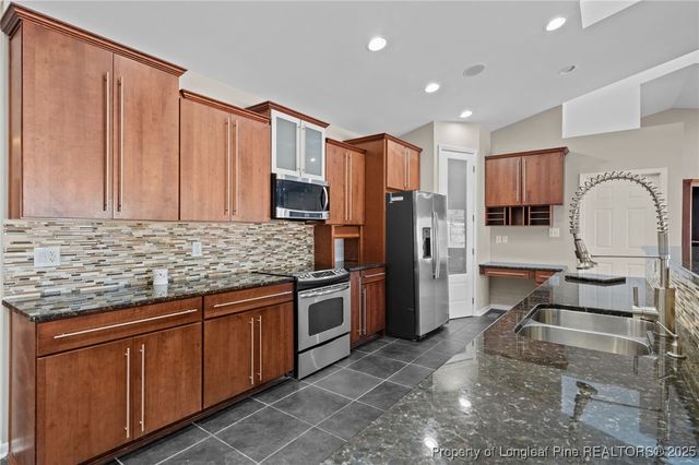 617 Northampton Road, Fayetteville, NC 28303