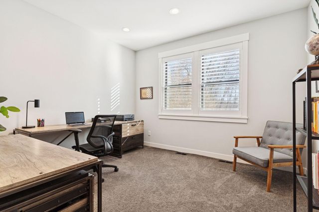 5213 Woodhill Road, Minnetonka, MN 55345