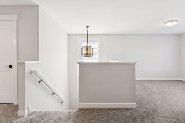 5213 Woodhill Road, Minnetonka, MN 55345