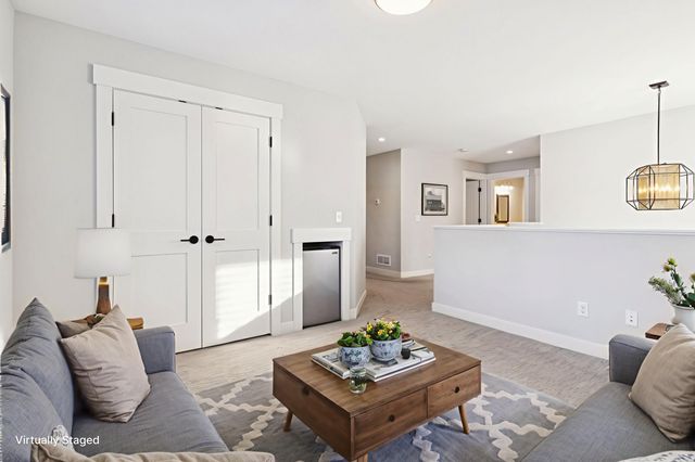 5213 Woodhill Road, Minnetonka, MN 55345