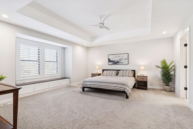 5213 Woodhill Road, Minnetonka, MN 55345