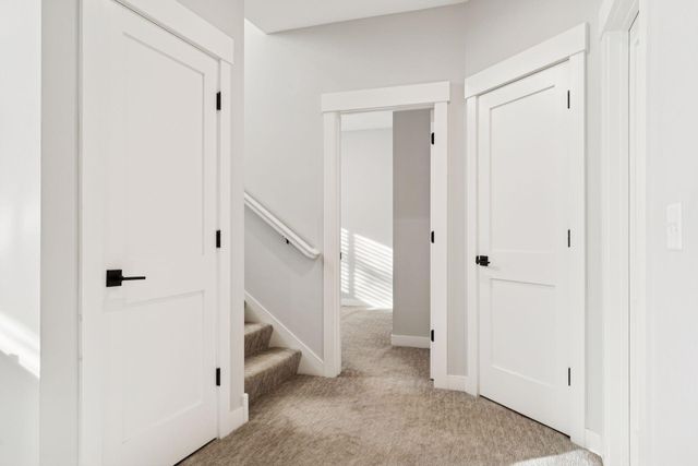 5213 Woodhill Road, Minnetonka, MN 55345