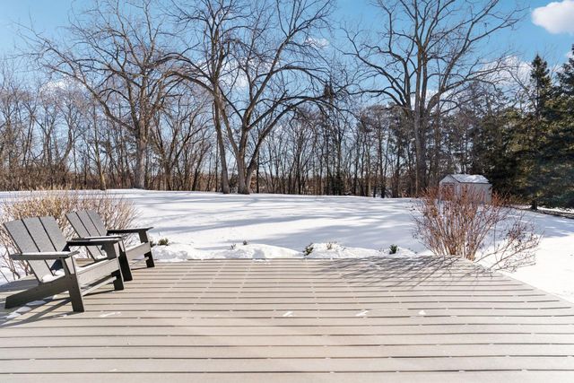 5213 Woodhill Road, Minnetonka, MN 55345