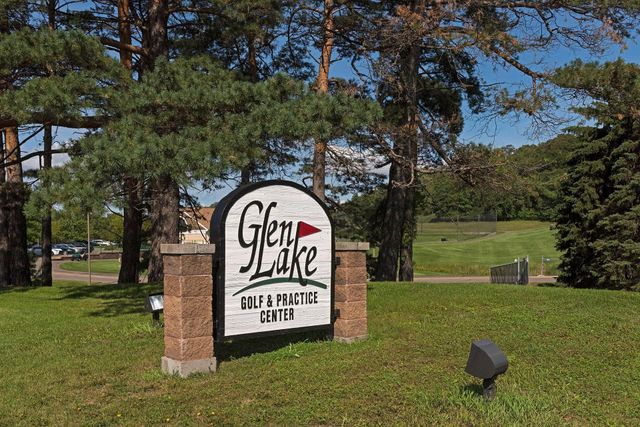 5213 Woodhill Road, Minnetonka, MN 55345