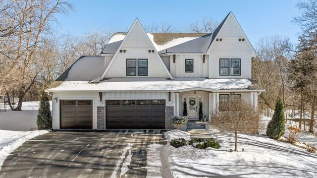 5213 Woodhill Road, Minnetonka, MN 55345