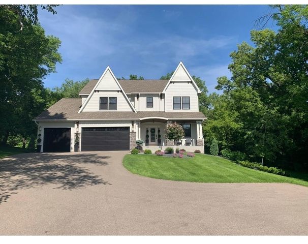 5213 Woodhill Road, Minnetonka, MN 55345