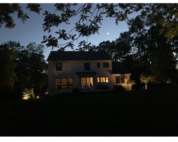 5213 Woodhill Road, Minnetonka, MN 55345