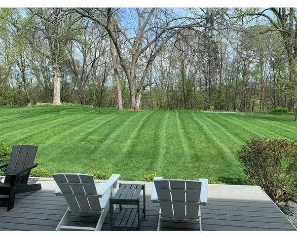 5213 Woodhill Road, Minnetonka, MN 55345