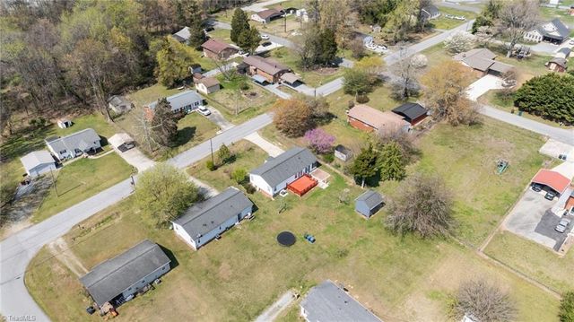 301 Cloverdale Drive, Archdale, NC 27263