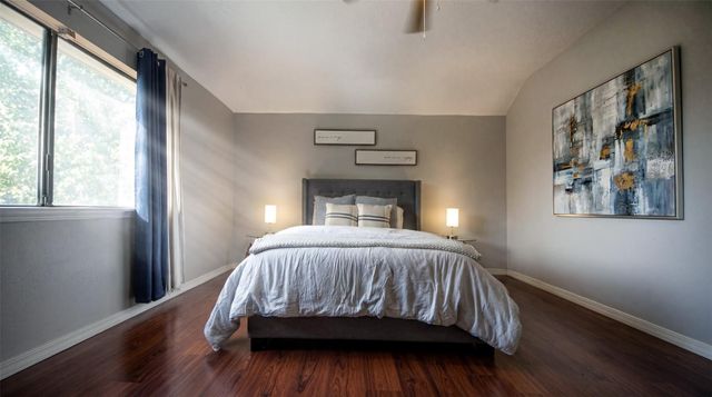 5103 Kleinbrook Drive, Houston, TX 77066