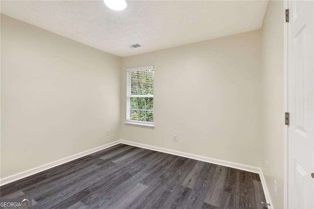 4035 Waters End Lane, Snellville, GA 30039