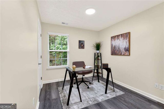 4035 Waters End Lane, Snellville, GA 30039
