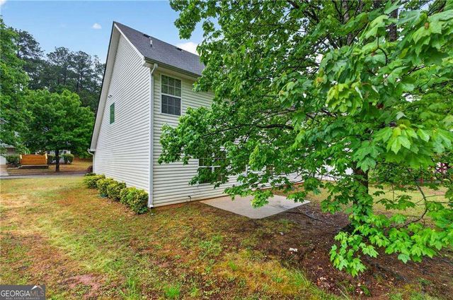 4035 Waters End Lane, Snellville, GA 30039