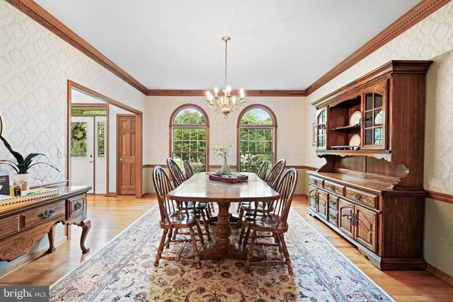 171 NORTH, Belle Mead, NJ 08502