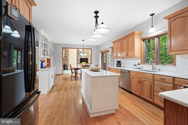 171 NORTH, Belle Mead, NJ 08502