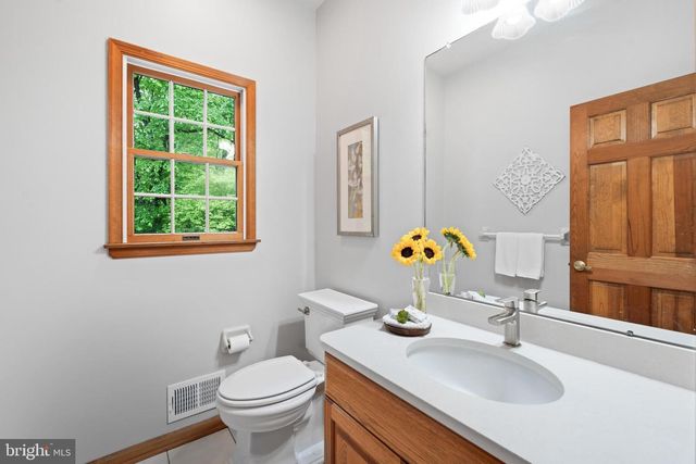 171 NORTH, Belle Mead, NJ 08502