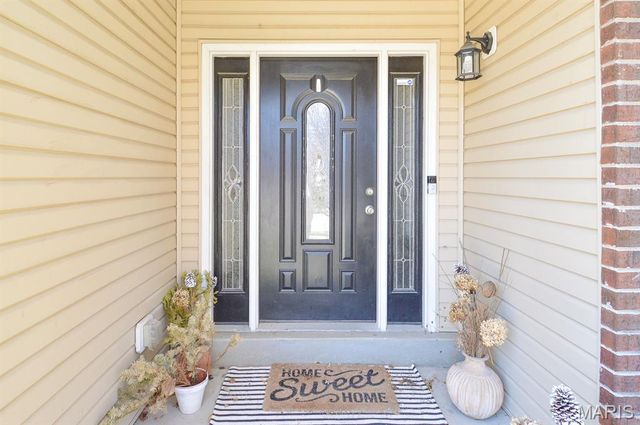 2250 Amberleigh Drive, Maryville, IL 62062