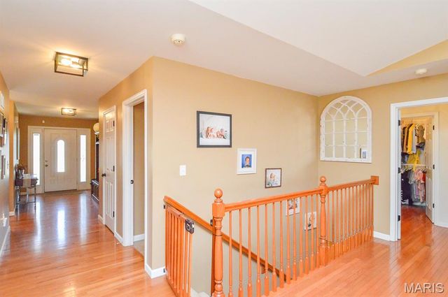 2250 Amberleigh Drive, Maryville, IL 62062