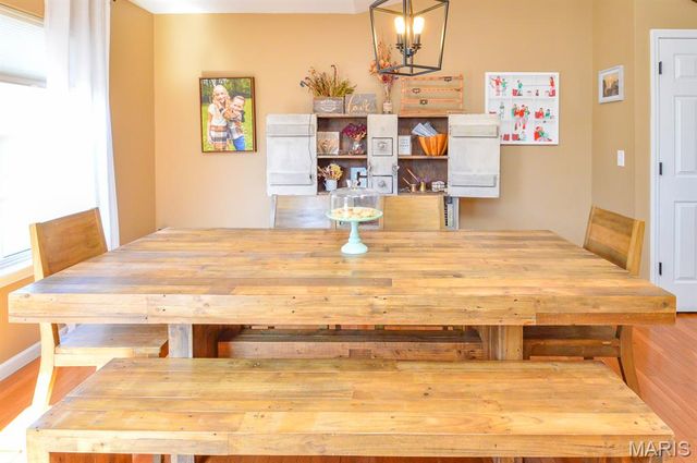 2250 Amberleigh Drive, Maryville, IL 62062