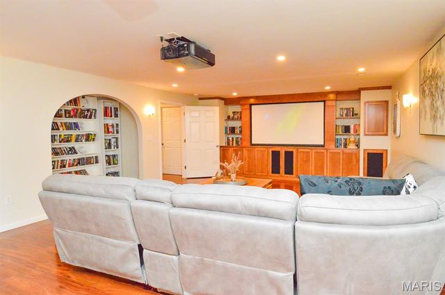 2250 Amberleigh Drive, Maryville, IL 62062