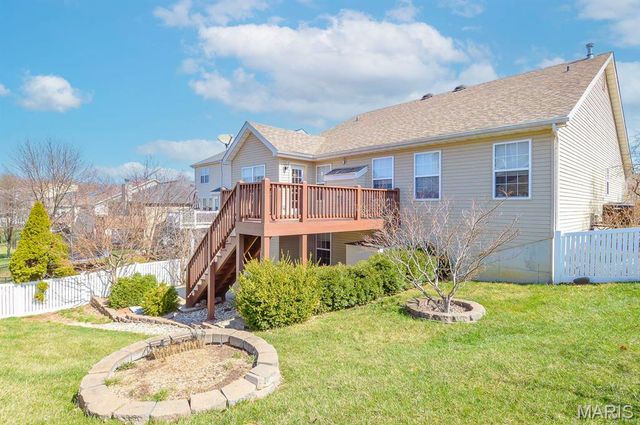 2250 Amberleigh Drive, Maryville, IL 62062