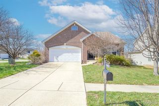 2250 Amberleigh Drive, Maryville, IL 62062