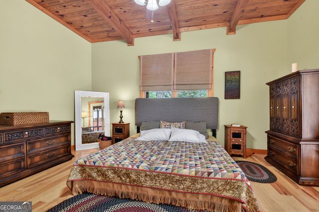 396 Dover Falls Trail, Ellijay, GA 30540