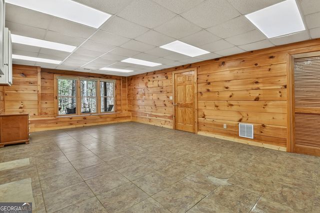 396 Dover Falls Trail, Ellijay, GA 30540