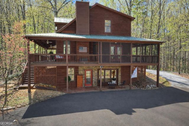396 Dover Falls Trail, Ellijay, GA 30540