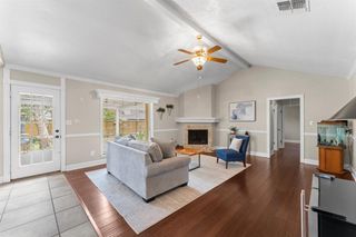 124 Cottonwood Street, Lake Jackson, TX 77566