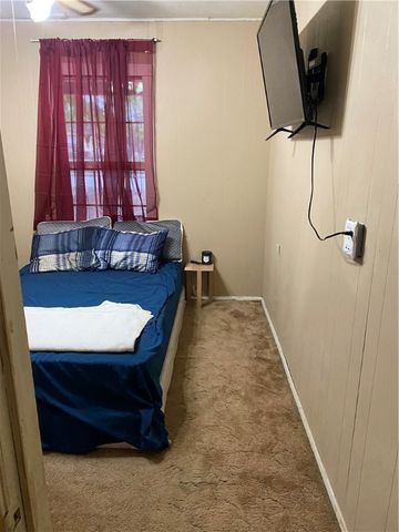 408 W Ave C, Kingsville, TX 78363