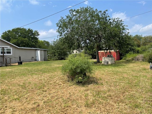 408 W Ave C, Kingsville, TX 78363