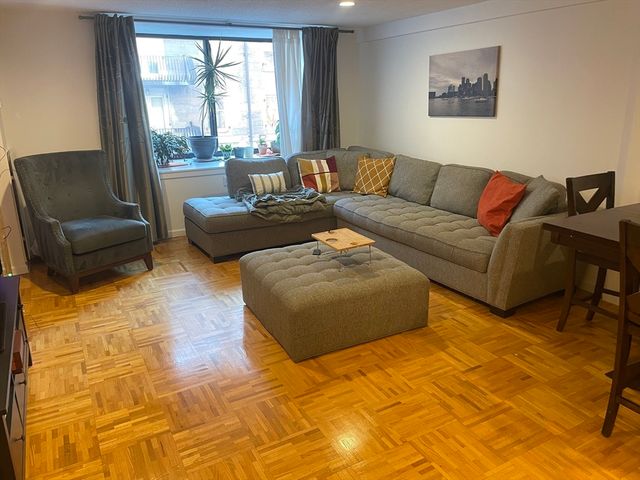 357 Commercial St 116, Boston, MA 02109